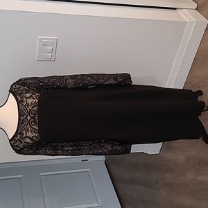 Eliza J Size 16 Black Long Sleeve Midi Sequined Dress